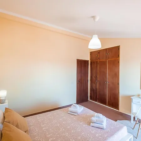#47 Cozy Flat Near Oldtown,Beach With Amazing Seaview 度假居 阿尔布费拉